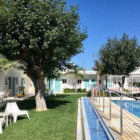 Hostal Las Cumbres Кониль-де-ла-Фронтера Экстерьер фото