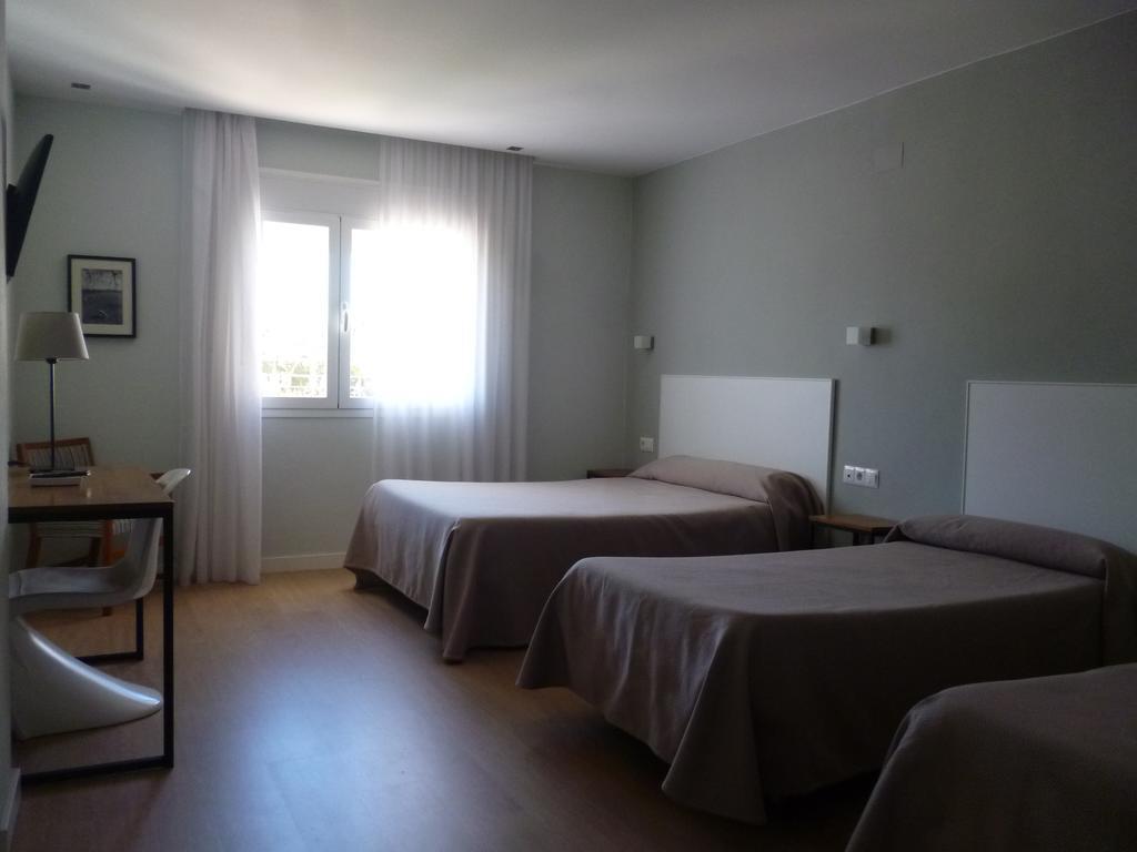 Hostal Las Cumbres Кониль-де-ла-Фронтера Экстерьер фото